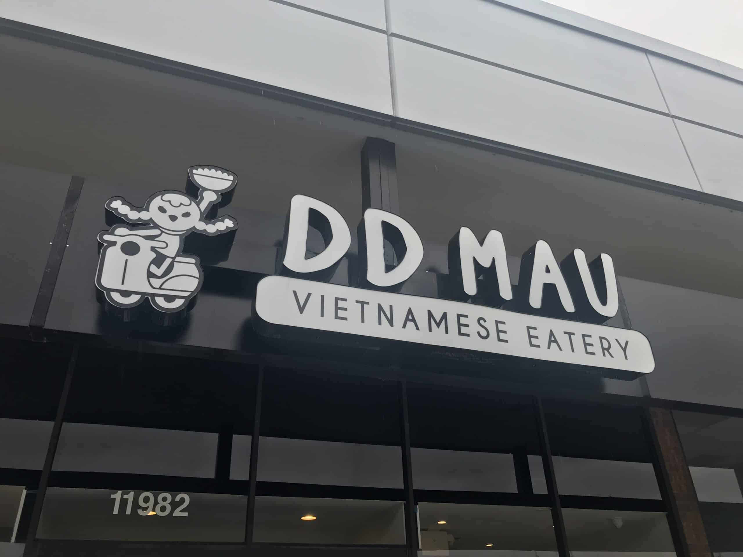 DD Mau Vietnamese Eatery, Maryland Heights, MO