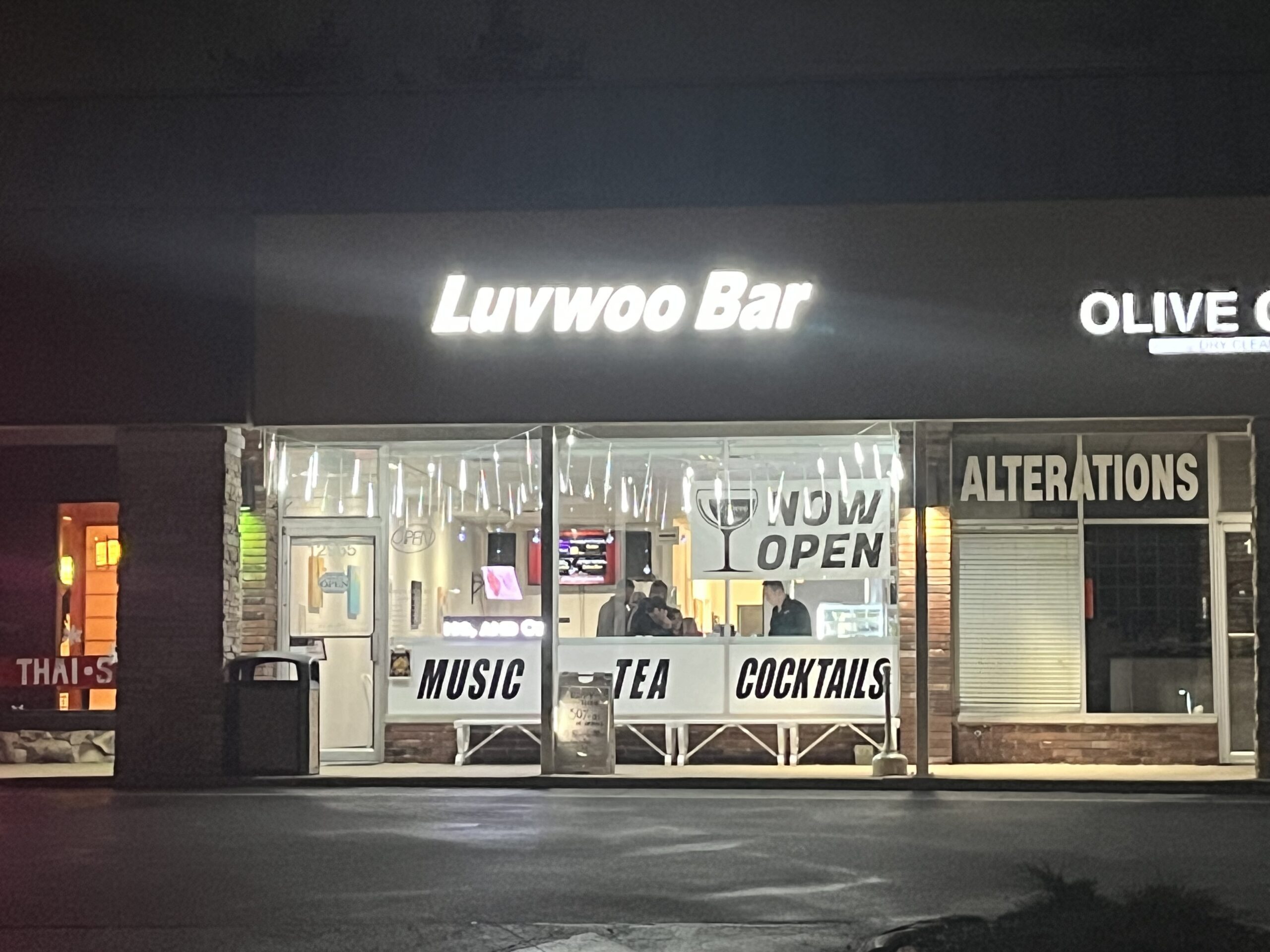 Luvwoo Bar Opens on Olive Blvd in Creve Coeur, MO
