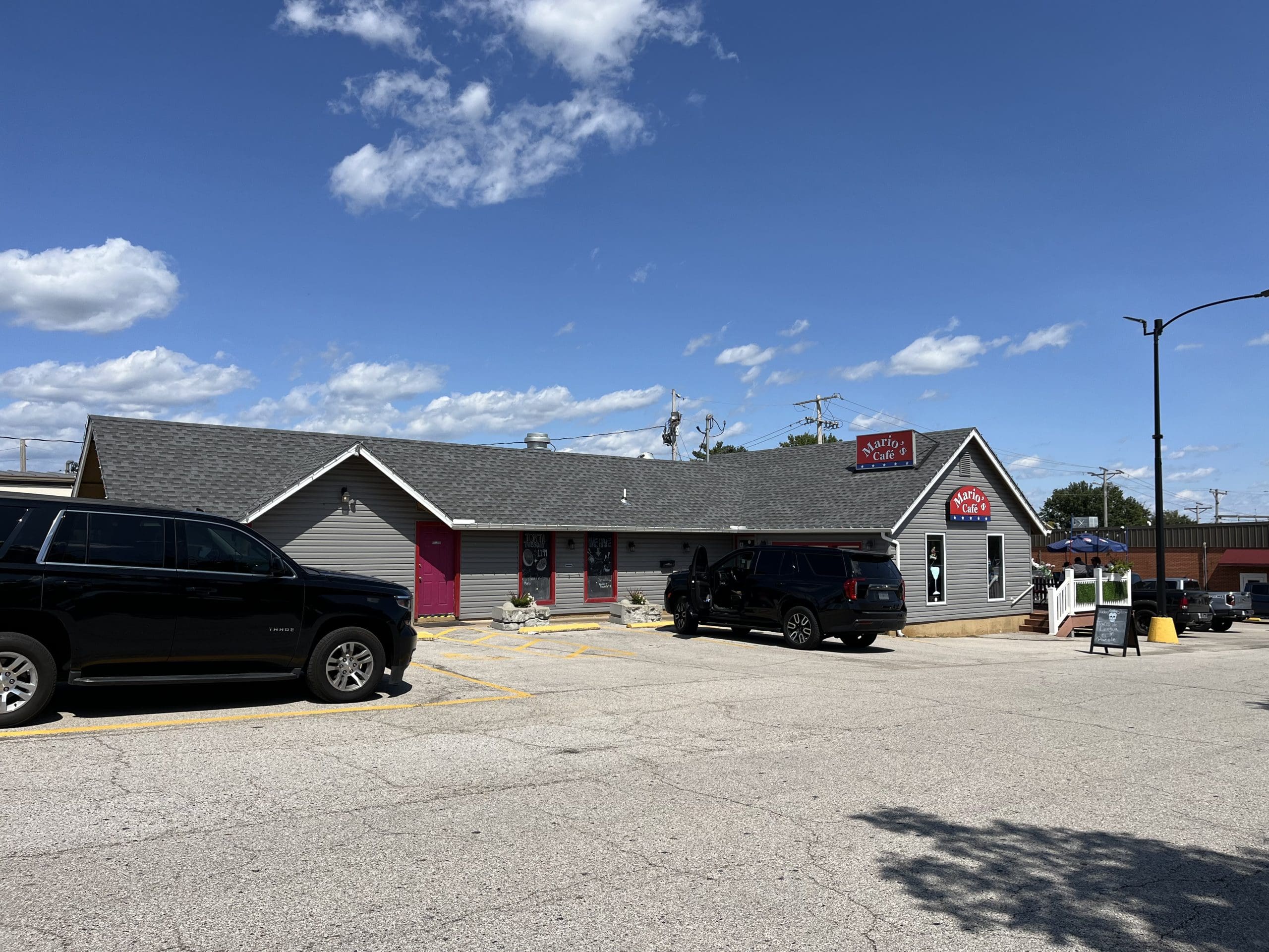 Mario's Cafe - O'Fallon, MO - Adds Online Ordering w Delivery