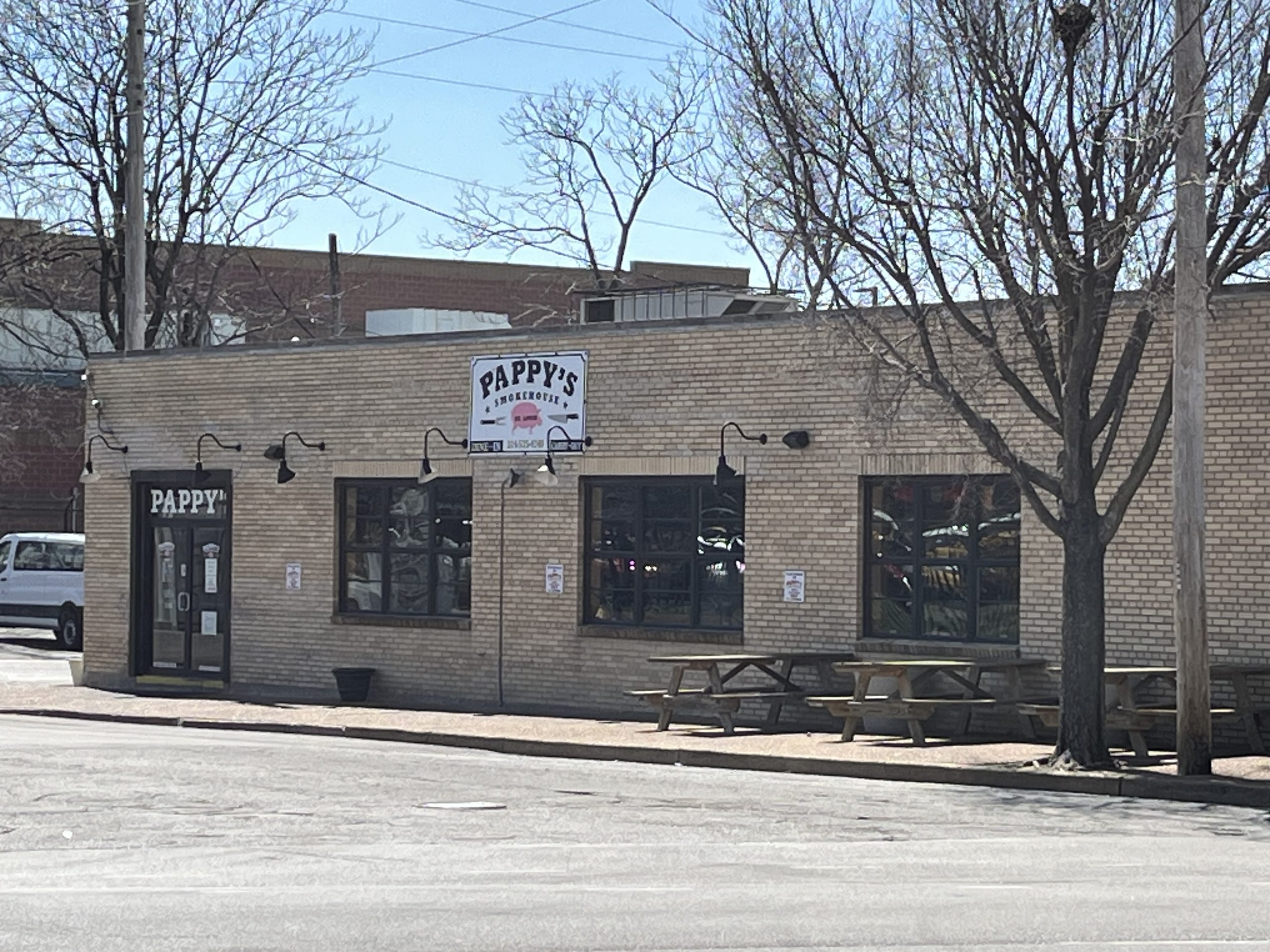 What Is the Most Famous Restaurant in St. Louis? 3 What Is the Most Famous Restaurant in St. Louis?
