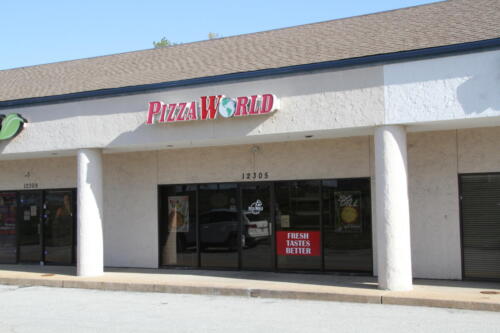 Pizza World in Creve Coeur, MO